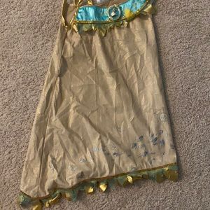 Pocahontas costume size 4